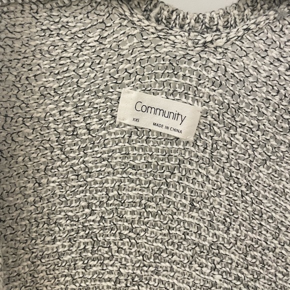 Aritzia Shawl Cardigan - Picture 2 of 3